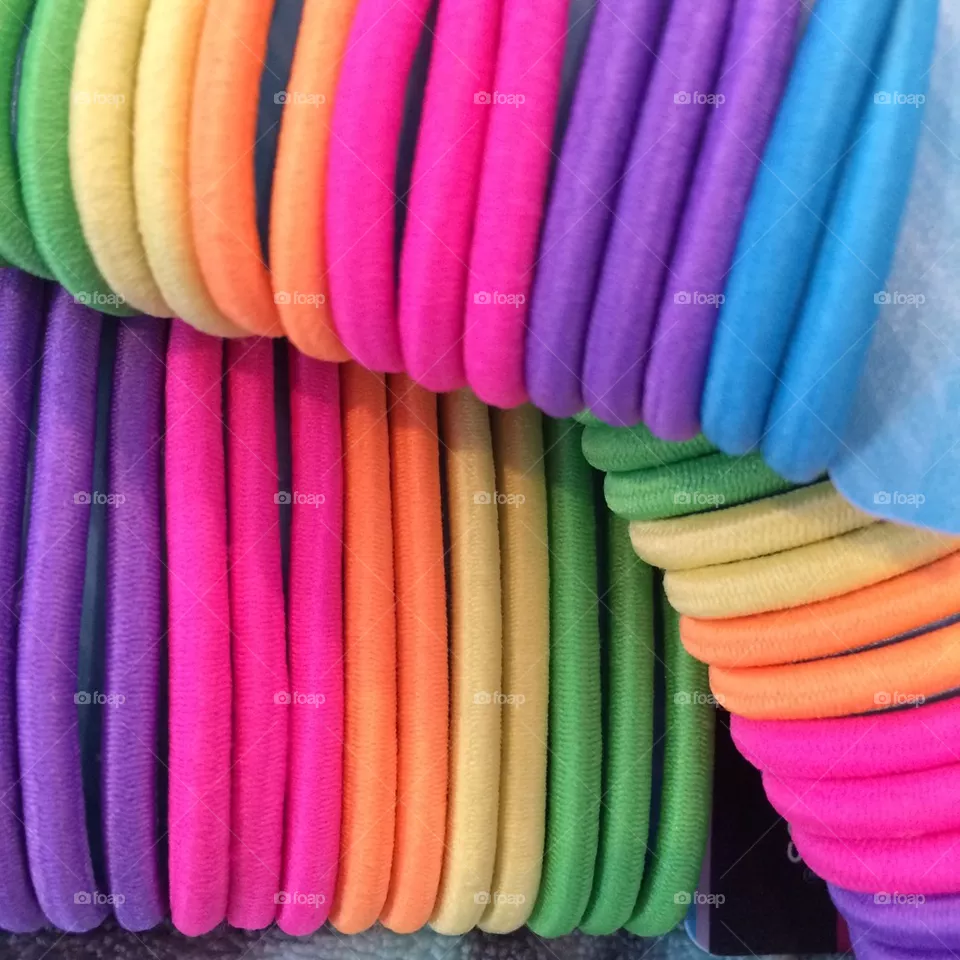 Hair tie
