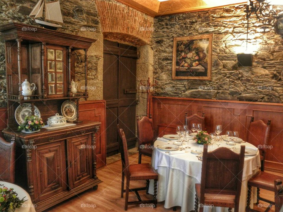 Dining room restaurant