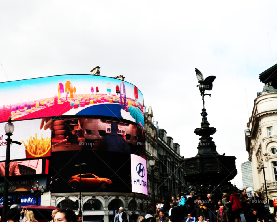 london angel neon picadilly by cabday