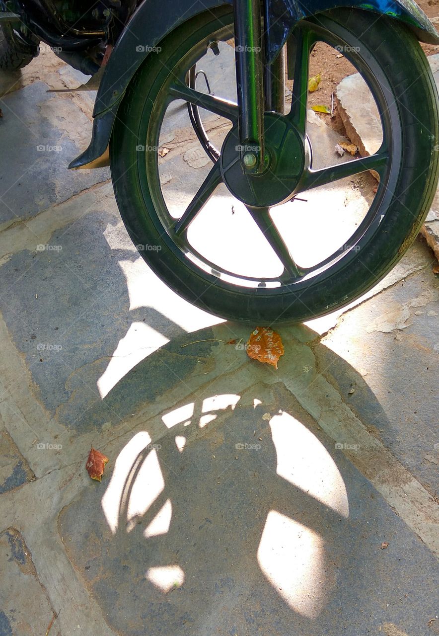 day time byke whell shade