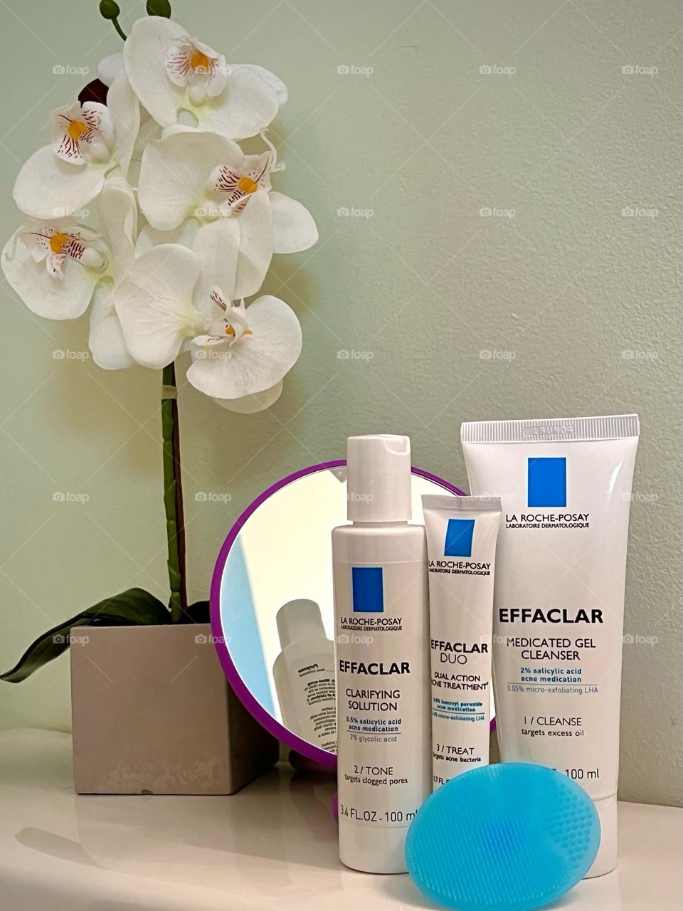 I never travel without my favorite skin care products La Roche-Posay