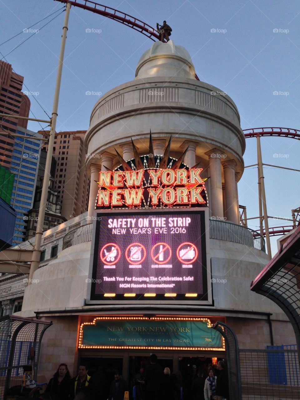 New York New York

Published by:
HappyBrownMonkey 