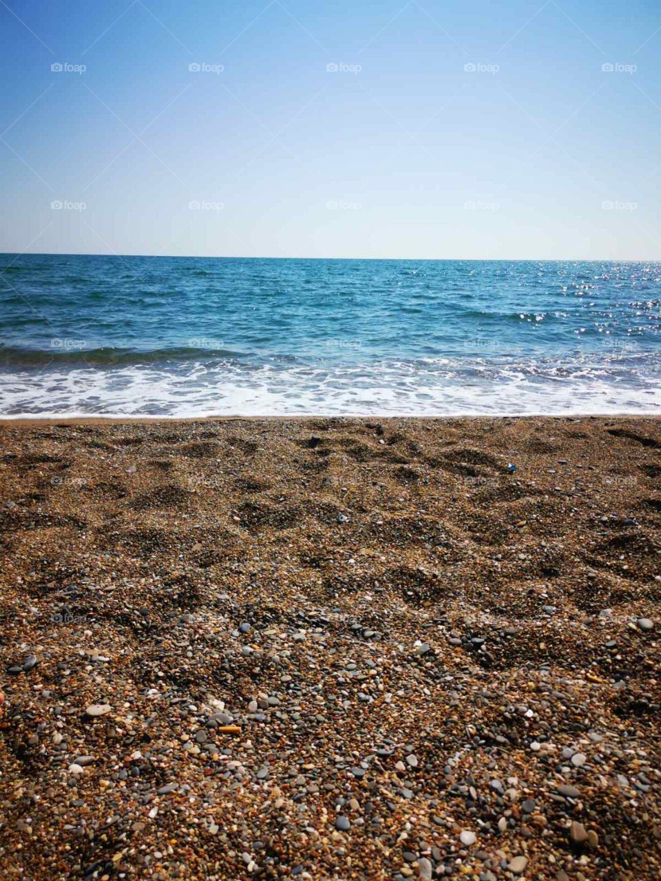 A look from the beach to the see