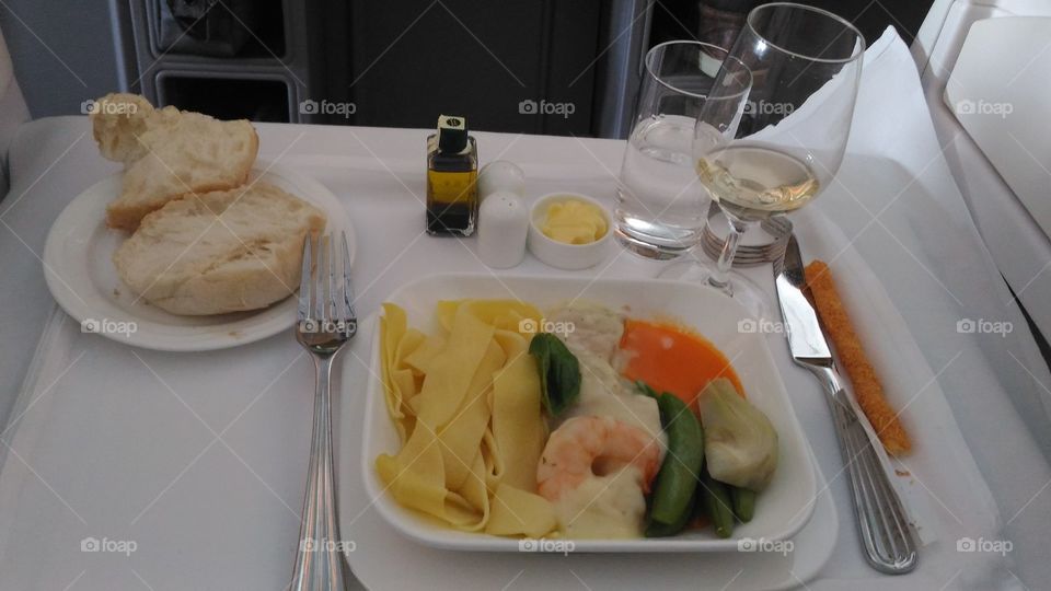 Emirates air company. business class lunch.