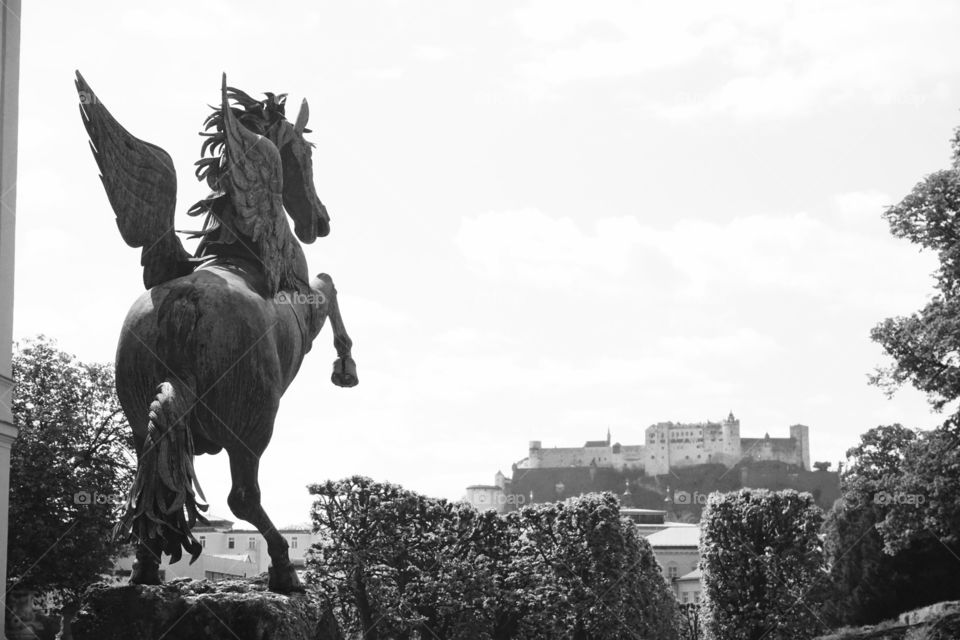 Pegasus statue facing the Salzburg Fortresses 