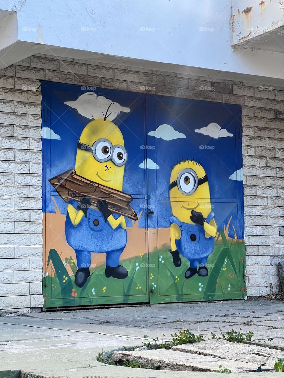 Graffiti on the wall 