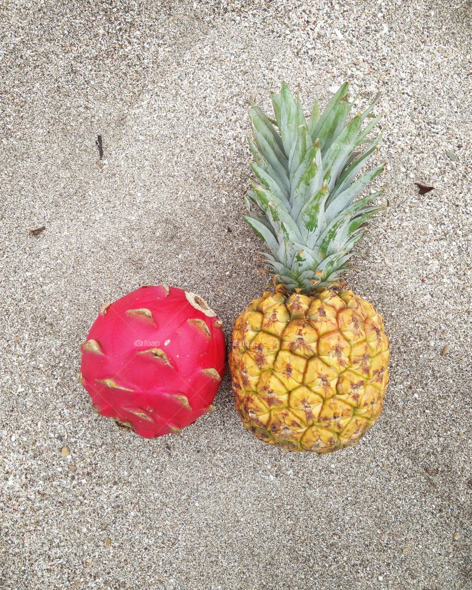 Sandy Fruits