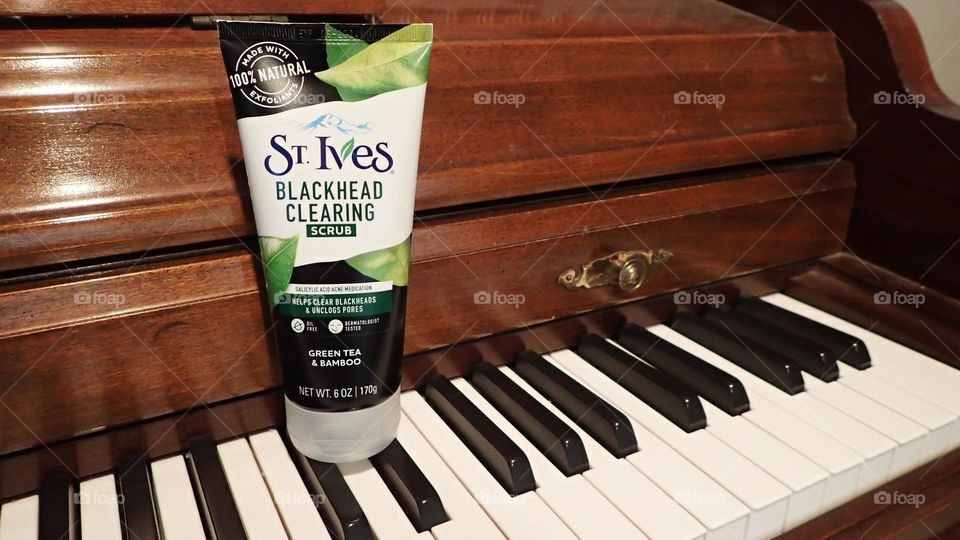 St. Ives exfoliant cream beauty products I love on piano keys