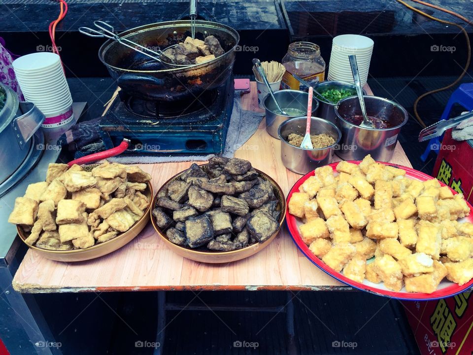Fried tofu/soybean food 