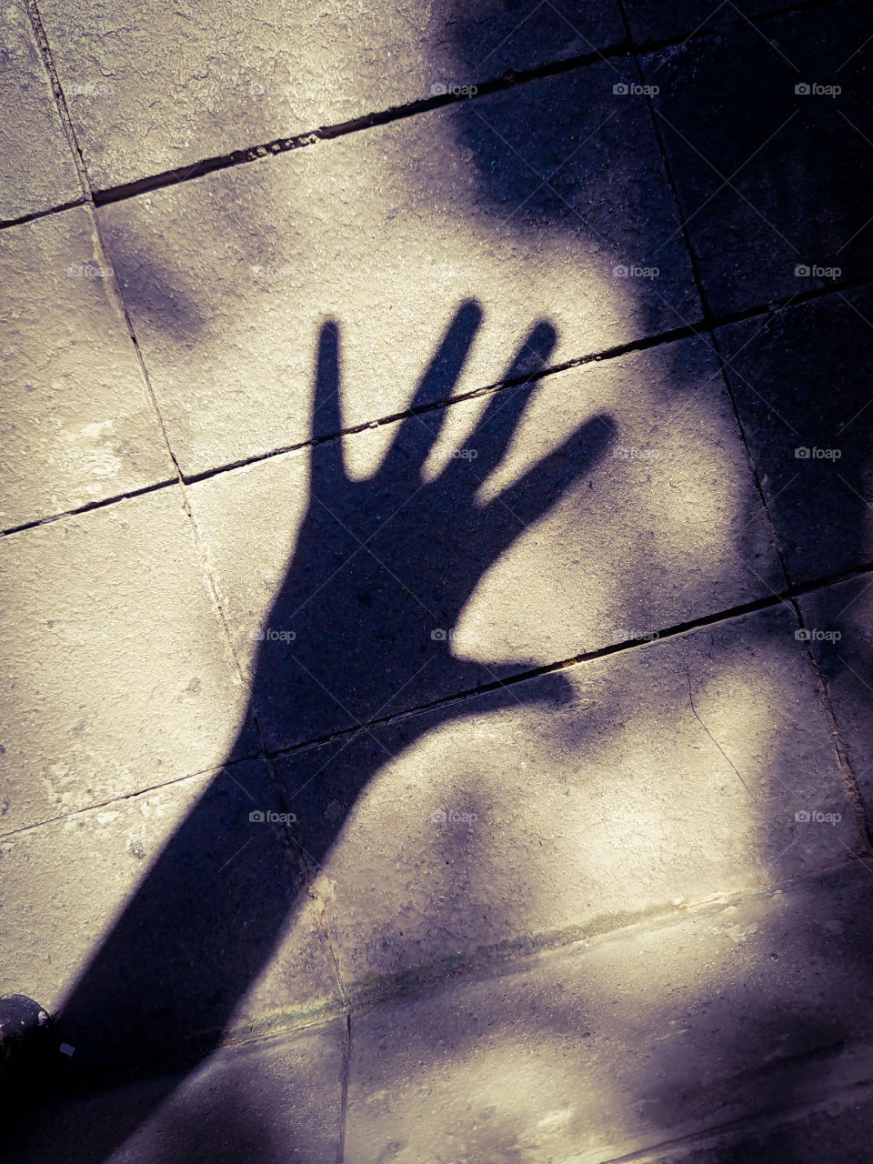 shadow of hand