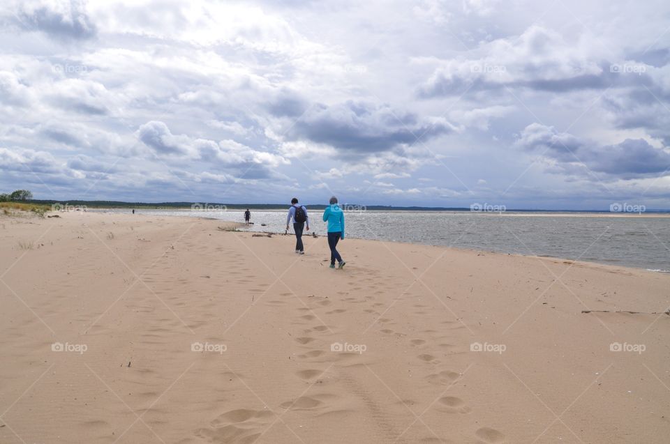 Walking along the seaside 