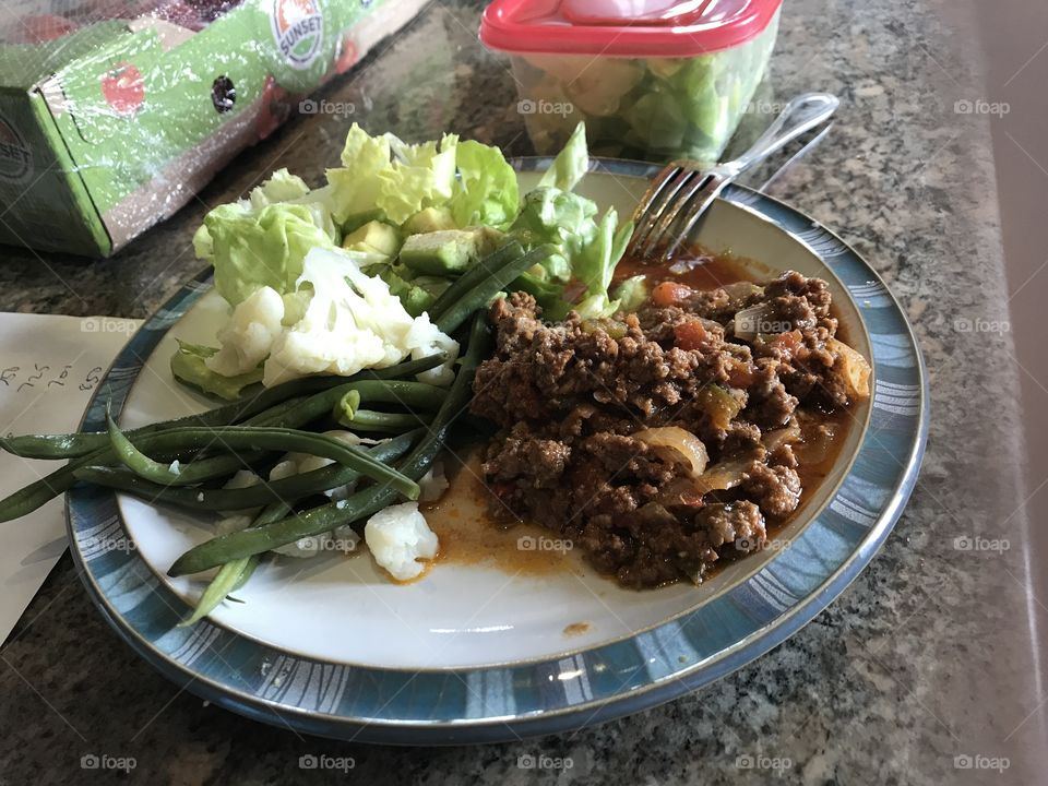 Healthy paleo dinner