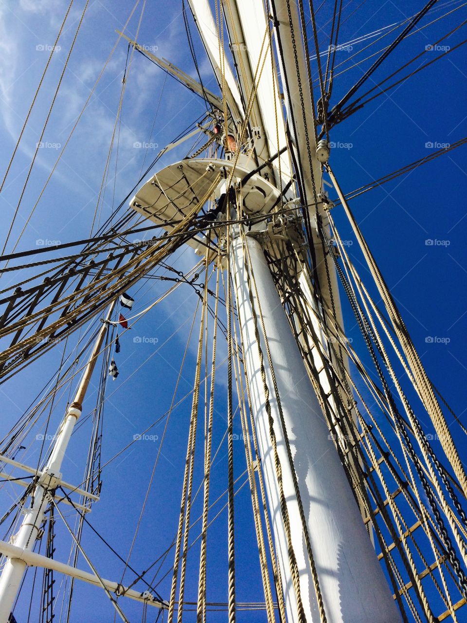 Sailing mast