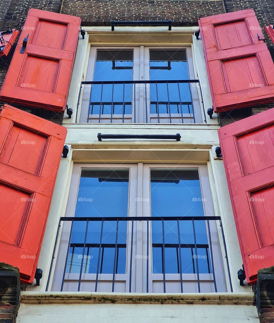 colorful architecture with red colors