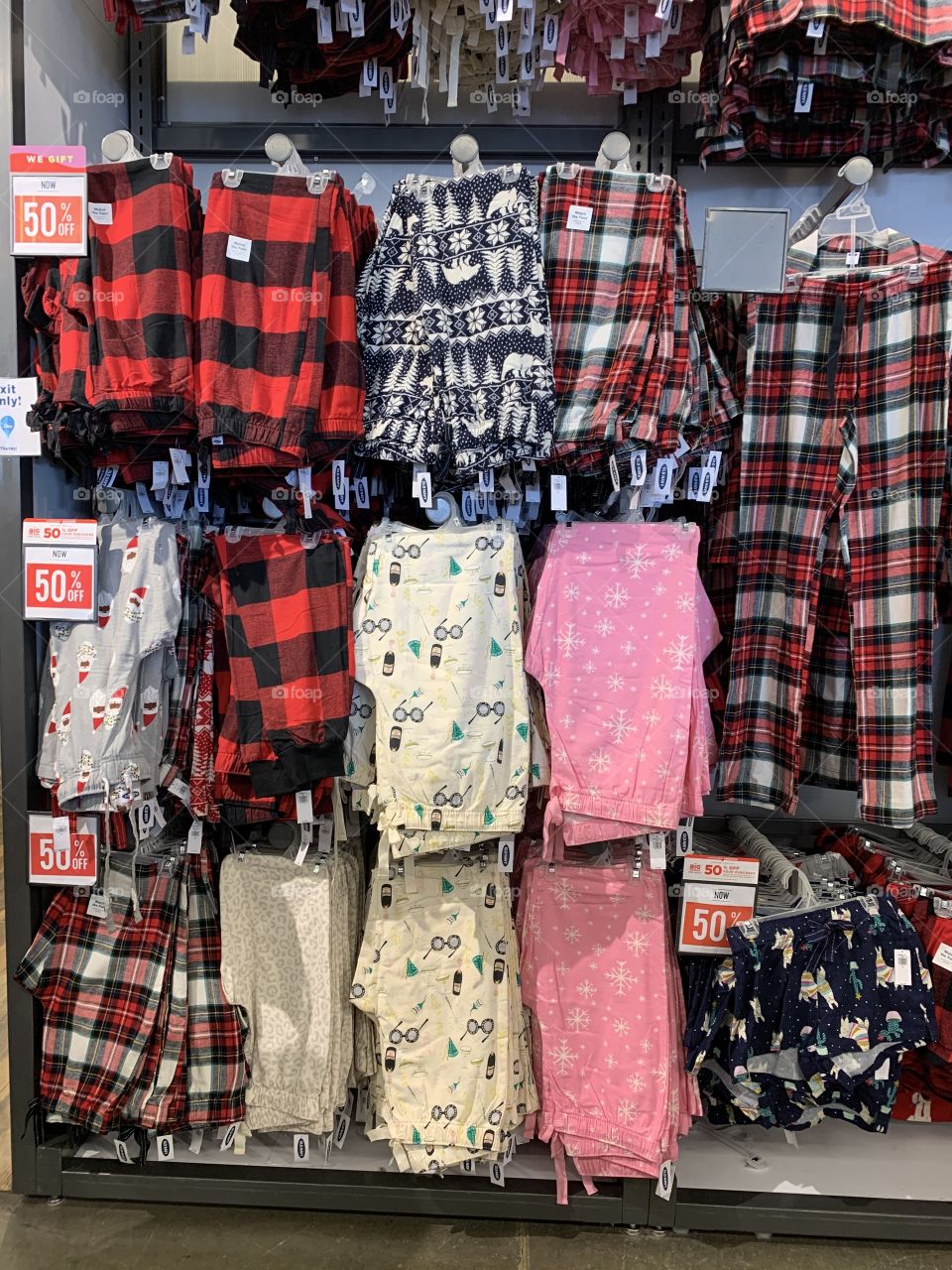Flannel pjs- Christmas - old navy pajamas 