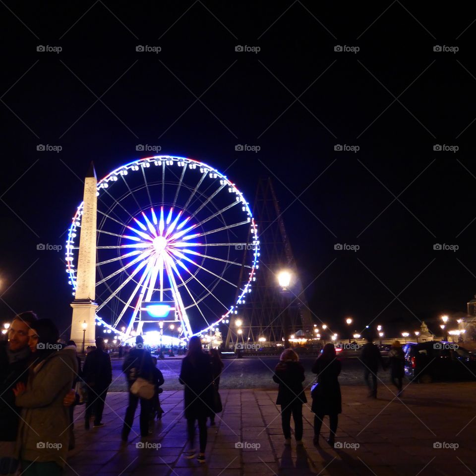 Champs Elisee at night Atmosphere