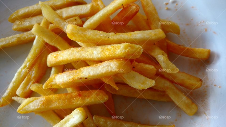 Batatas fritas.