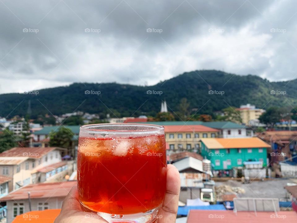 Liquid makes me cool.