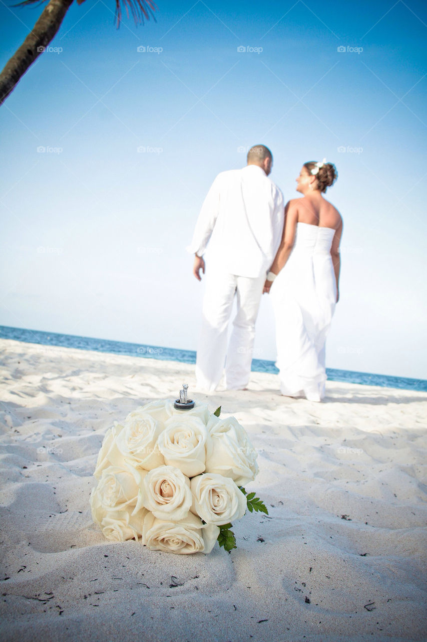 beach paradise wedding bride by bradbonaroti