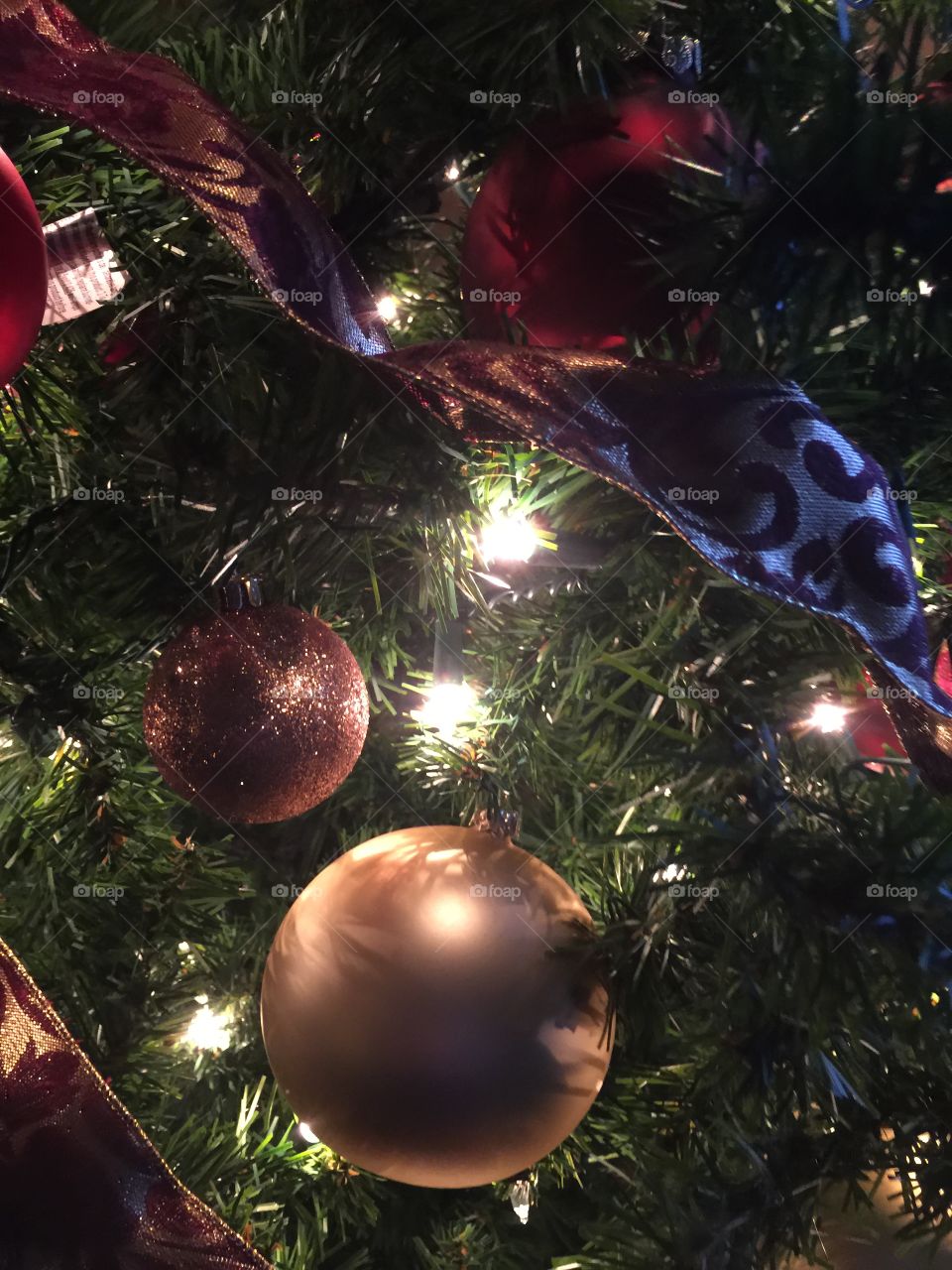 Christmas tree ornament close up 5