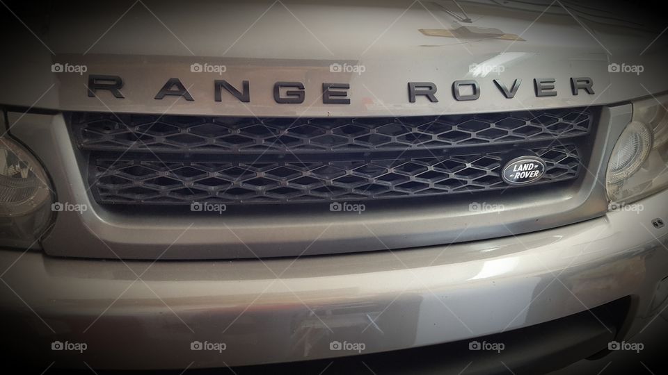 Land Rover Range Rover grille