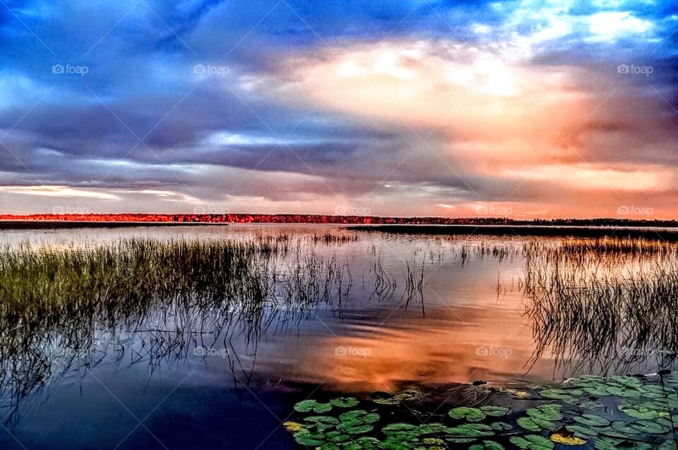 View of idyllic lake