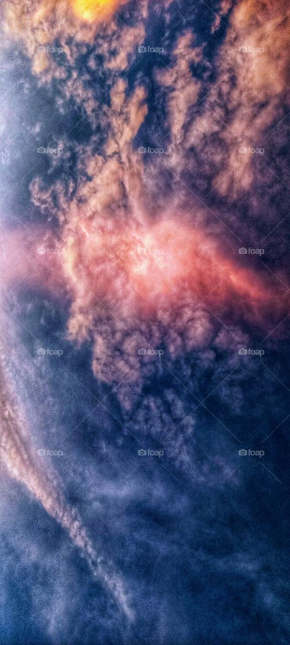 The sky in the afternoon before sunset