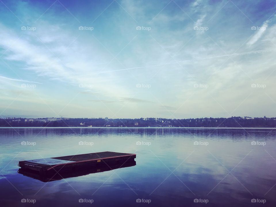 Bath pontoon in scenic sea 