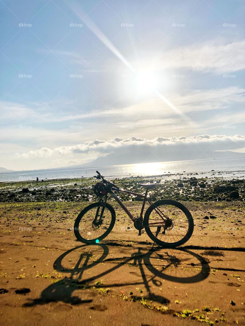 Lonely bicycle at the beach