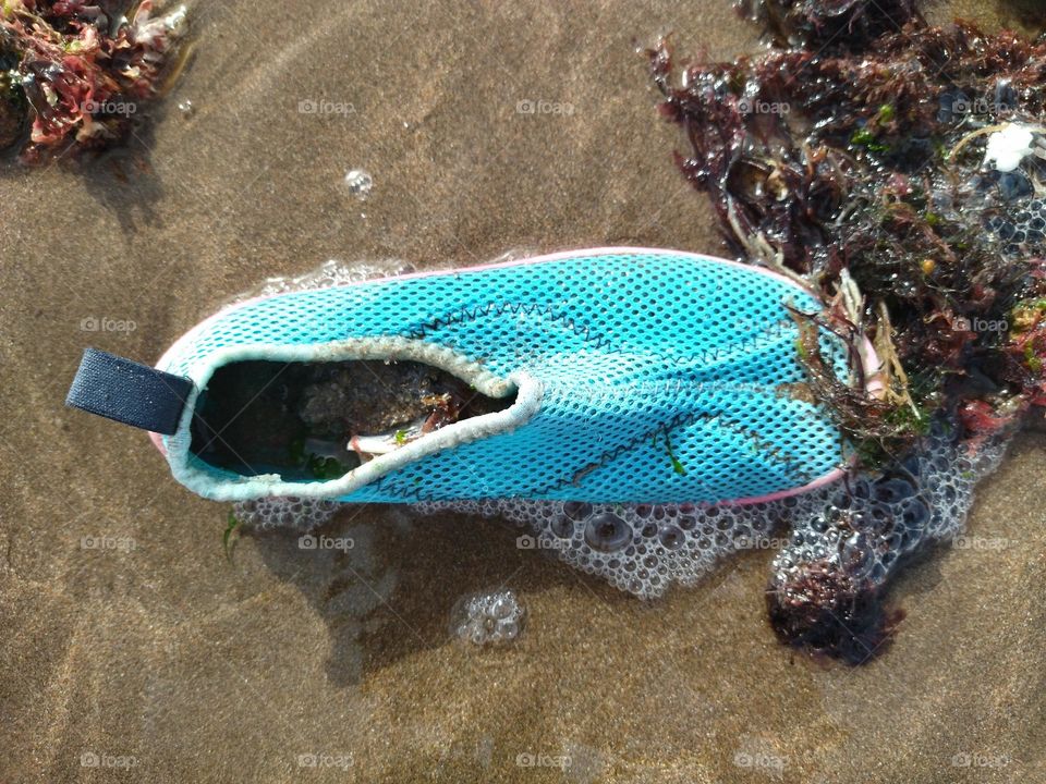 Shoes waterproof in the beach