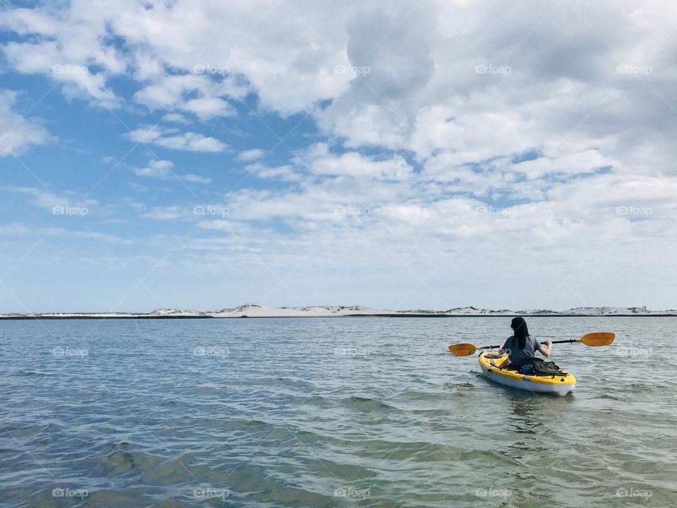 A relaxing day kayaking 