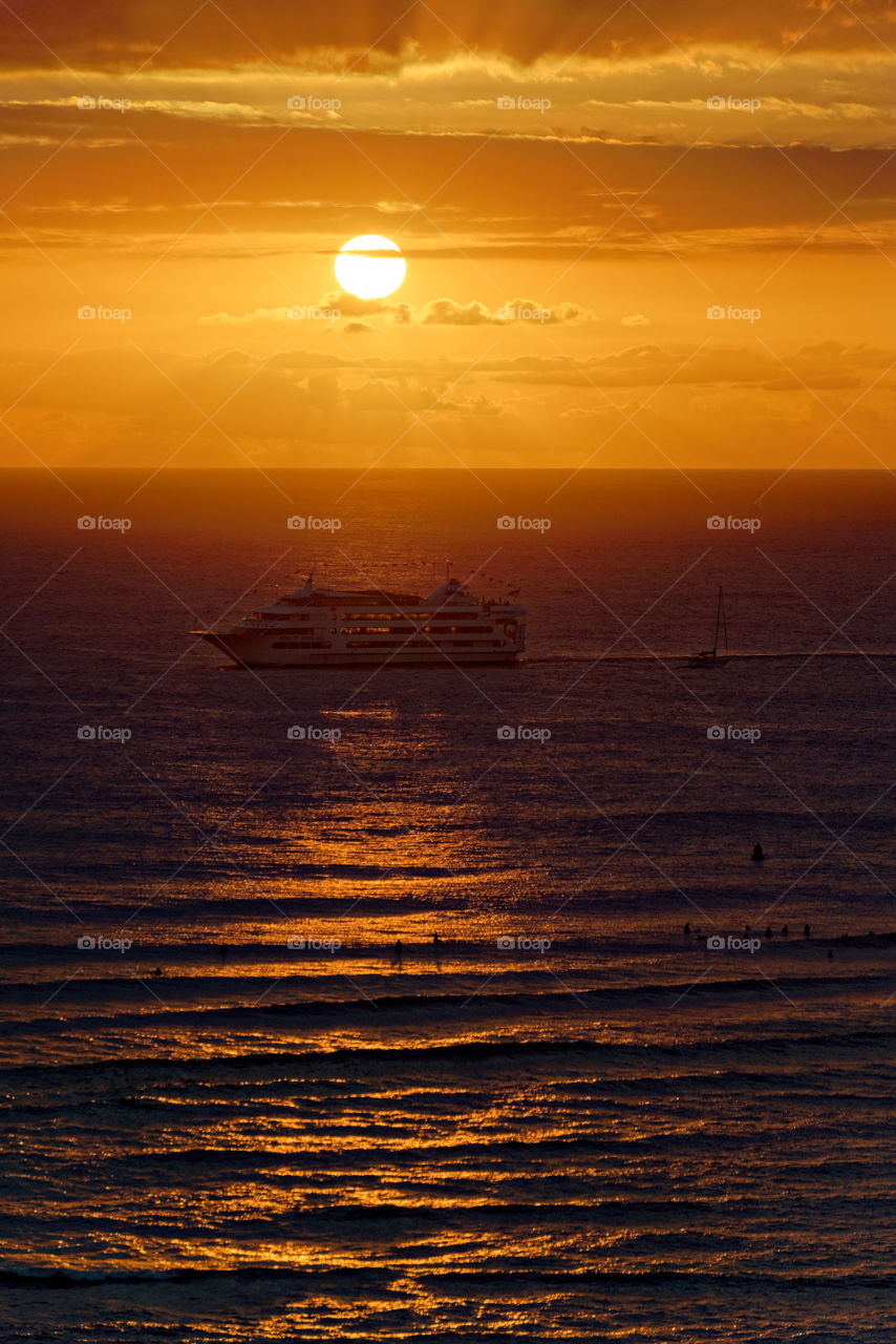 Sunset cruise, Pacific Ocean