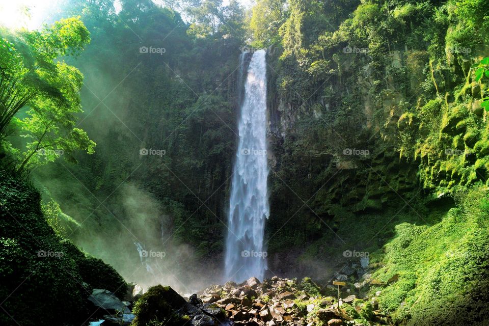 Grojogan Sewu, Sentral Java, Indonesia.