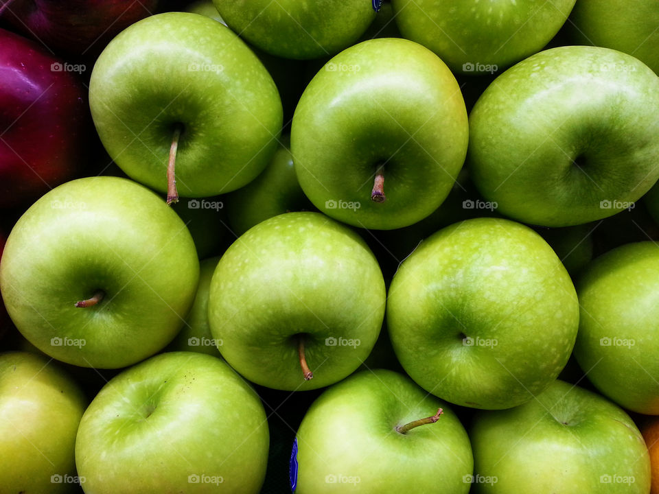 Full frame view of green apple