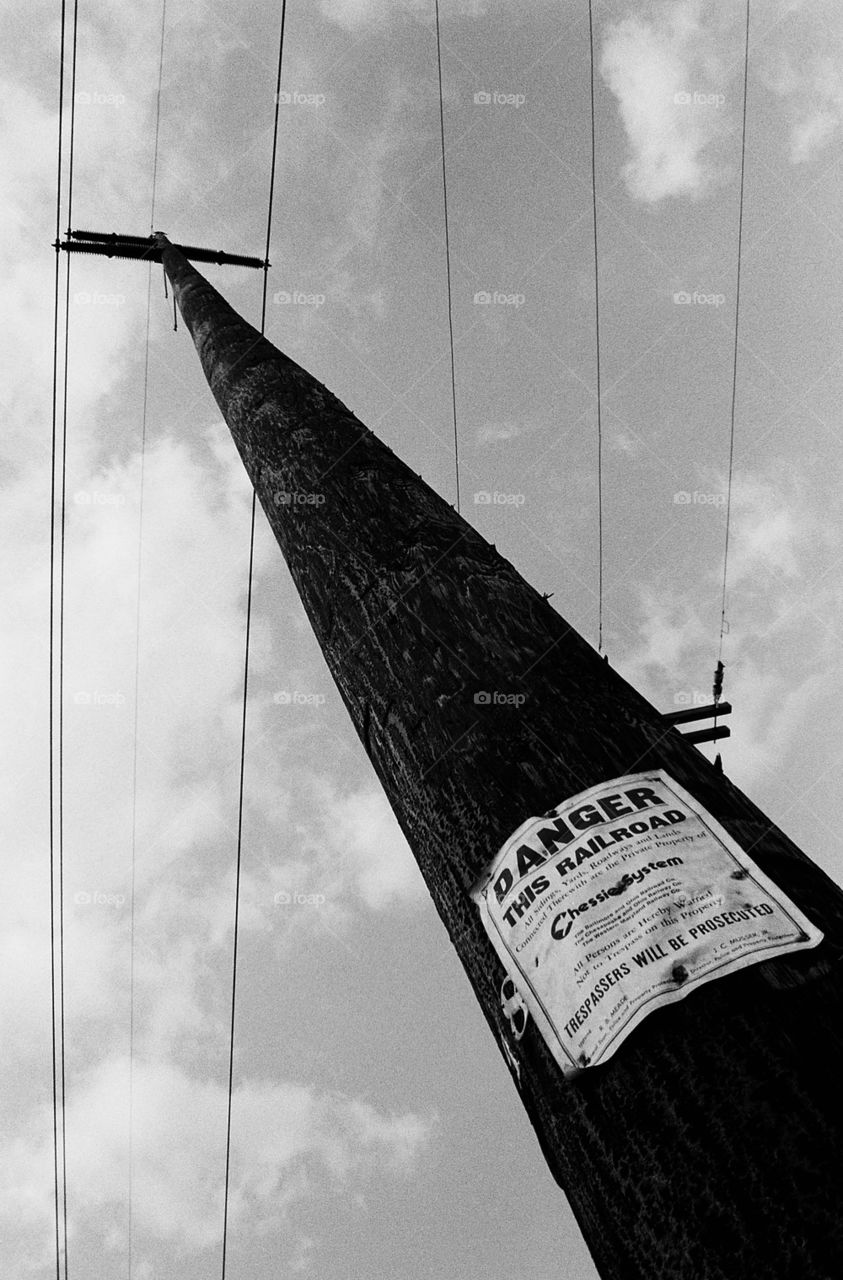 danger pole