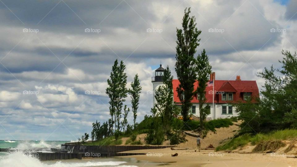Pointe Bestie Lighthouse summer