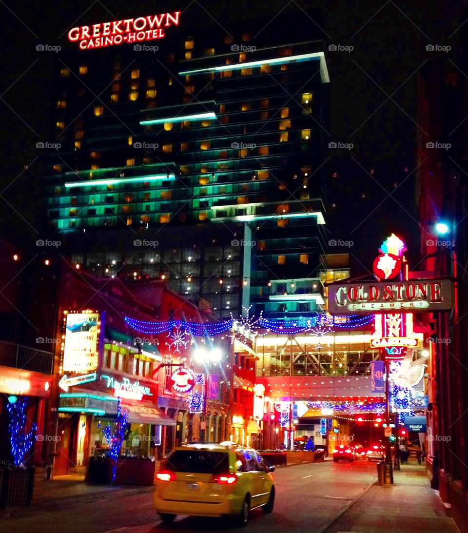 Street lights of Greektown