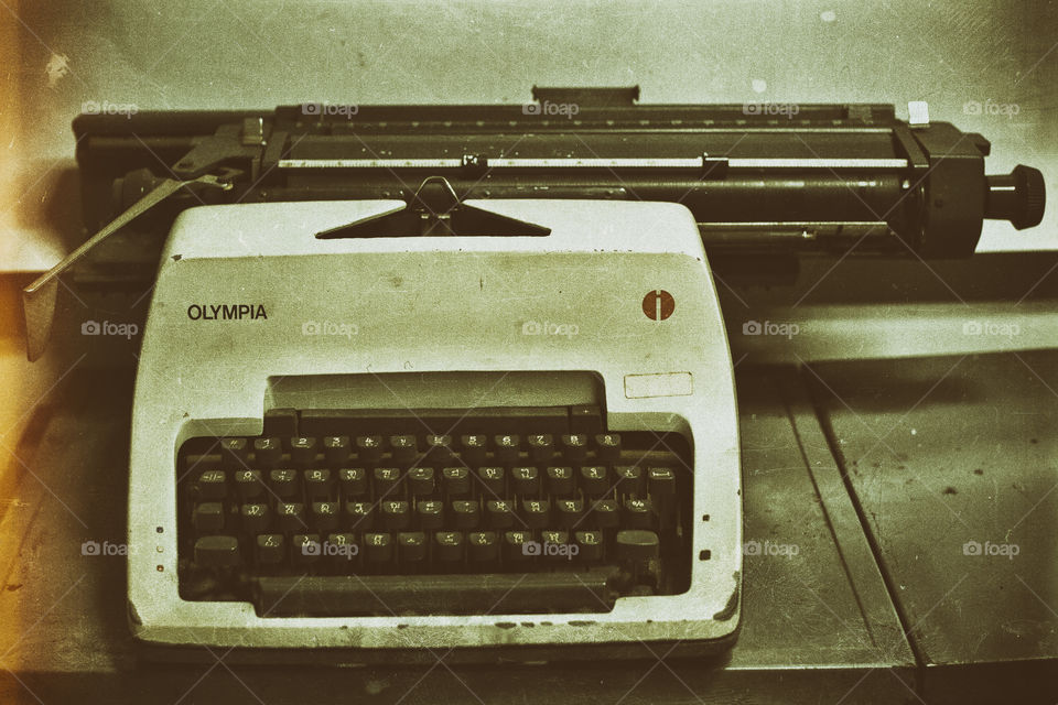 Old type writer