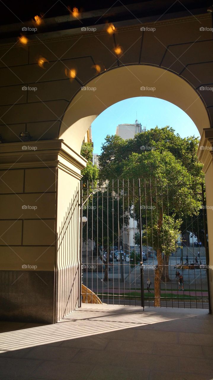 raylight and shadows