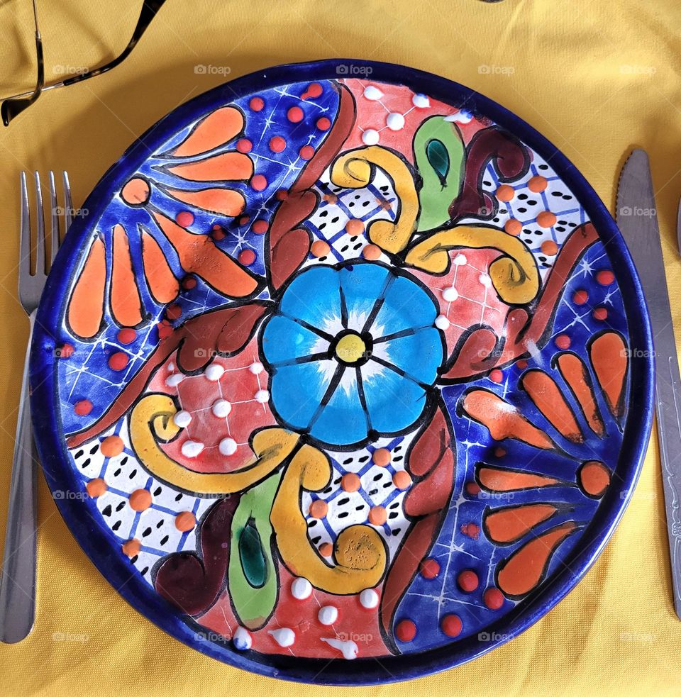 plato de colores intensos mexicano