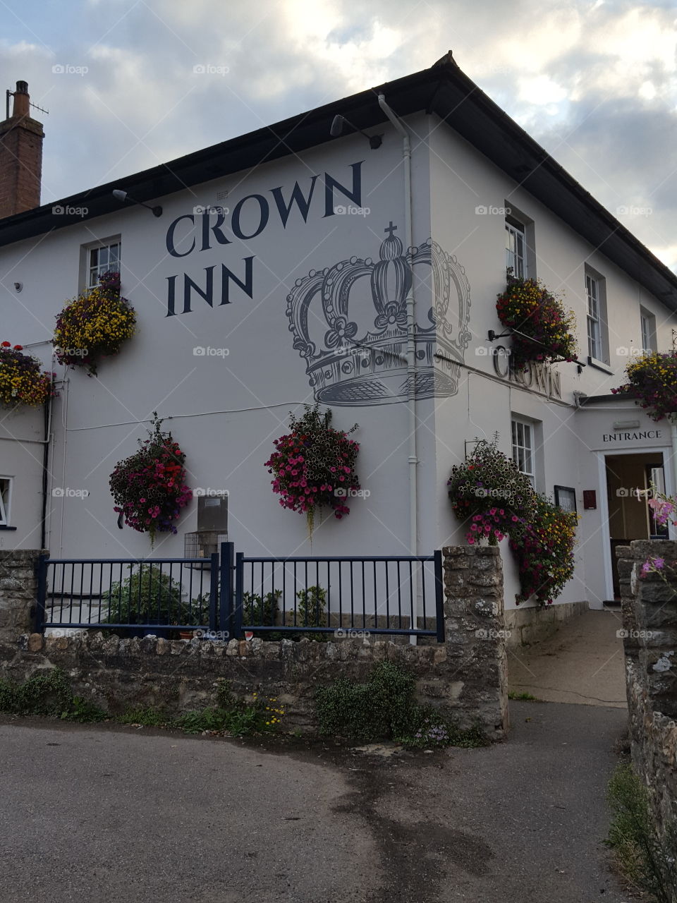 pub in flowers