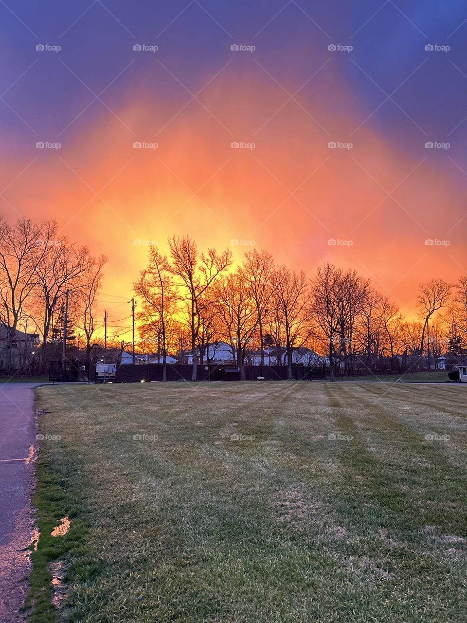 The sun was beginning to rise. This particular day, the sun woke up on the wrong side of the bed, filled with anger. The energy from this setting provides a no BS attitude.