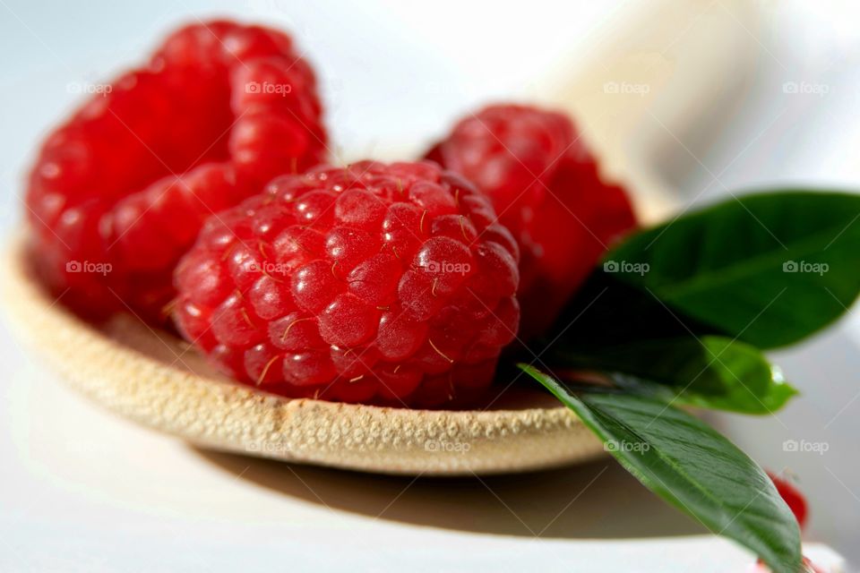 Love the raspberries!