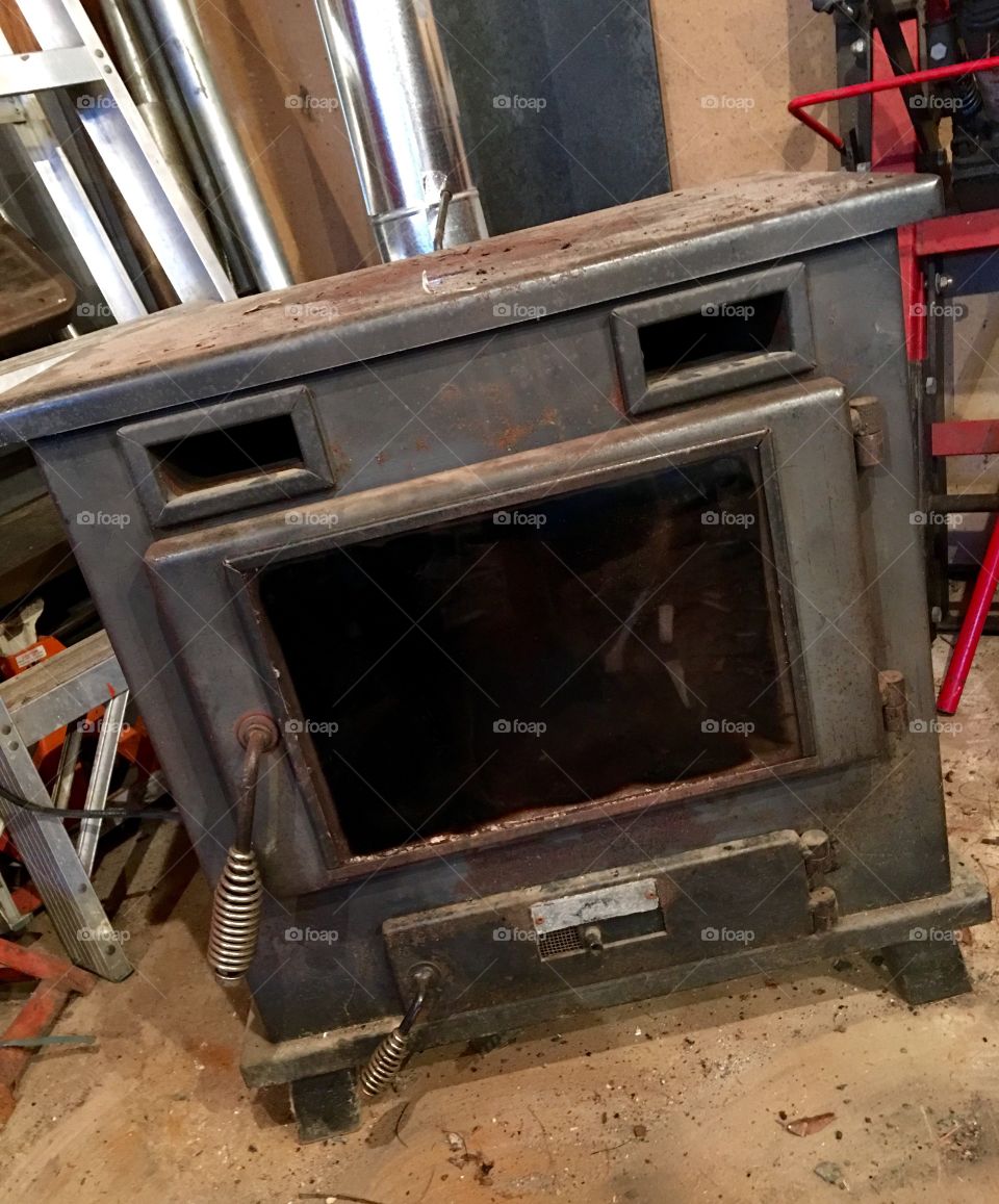 Wood Stove To Heat Work Space