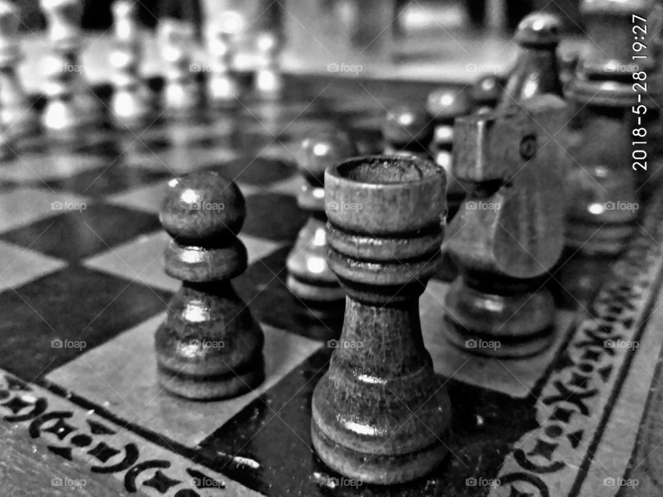 be a chess player not a chess piece