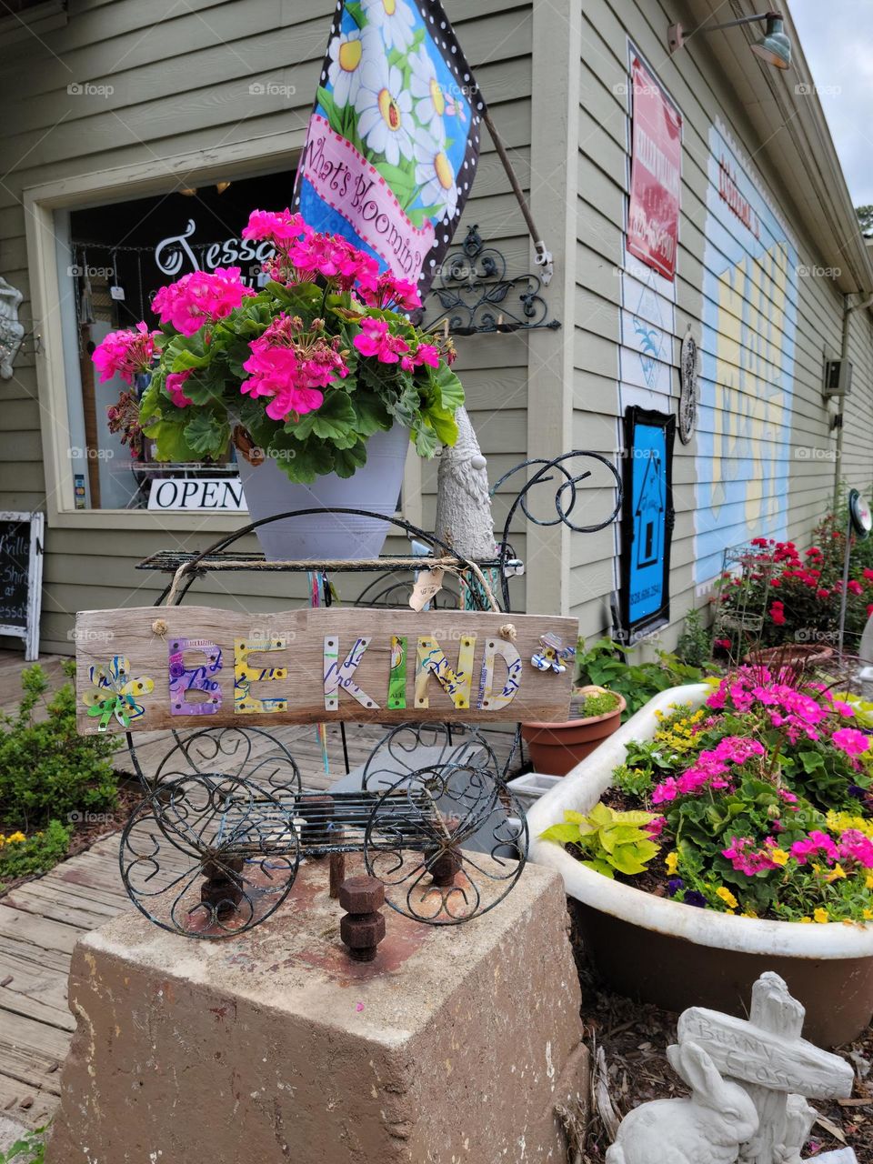 Urban downtown flowers