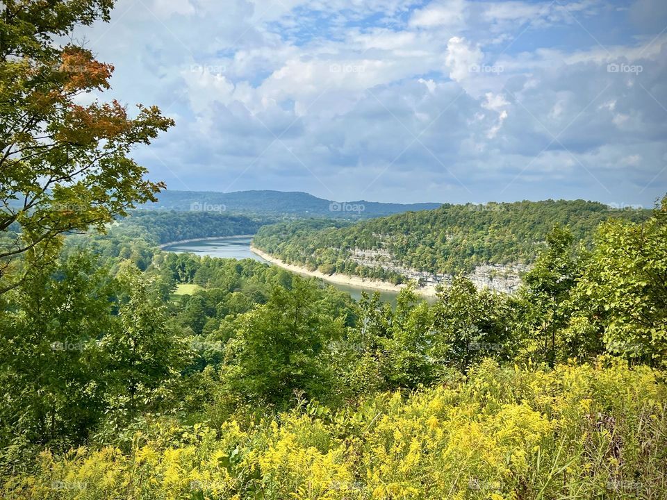 A stunning view of Lake Cumberland and the surrounding mountains 