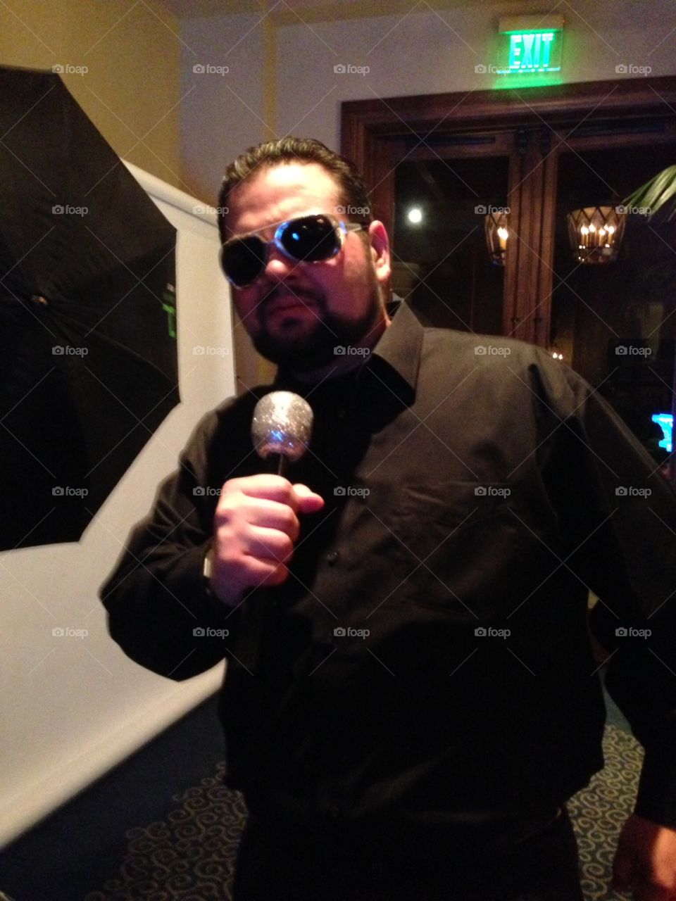 being Elvis look a like 