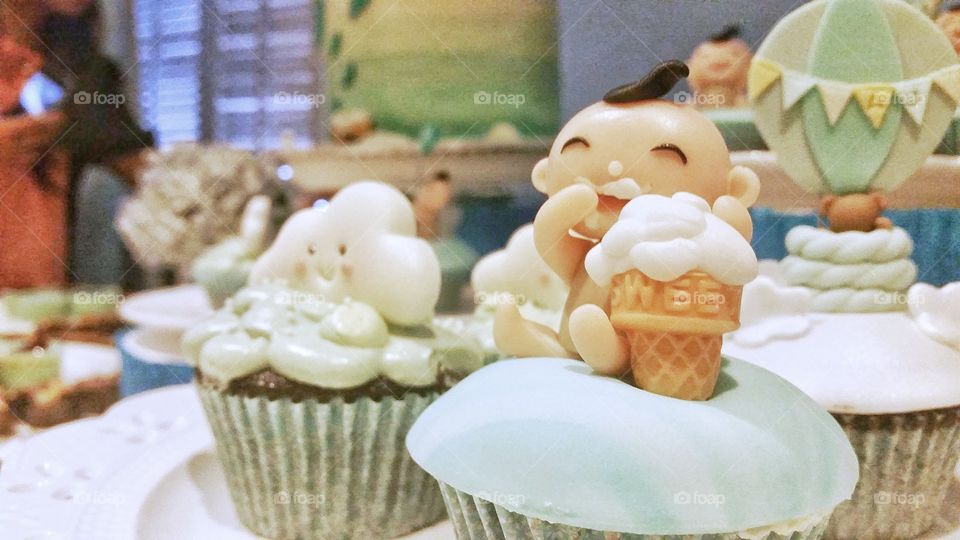 fondant sculpture cupcakes