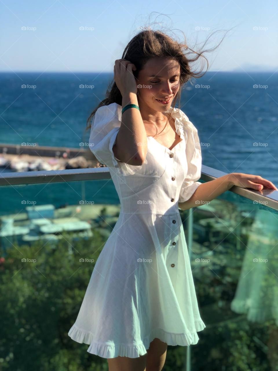 Beautiful girl with sea in good moment 